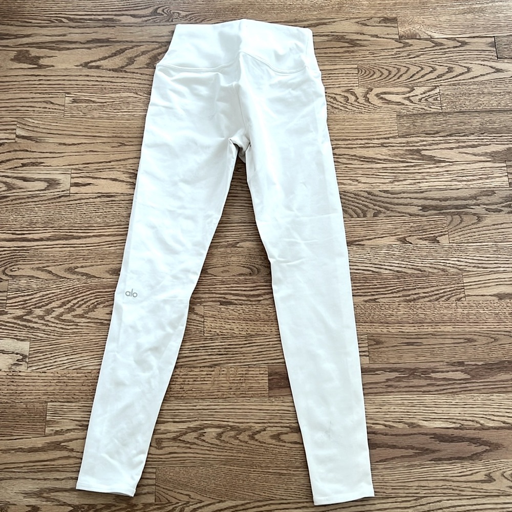 ALO Yoga White Leggings